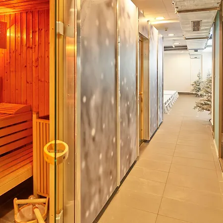 Отель Arena Franz Ferdinand Nassfeld Трёполах